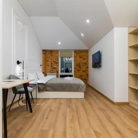 Apartamento Myfreedom поруч із метро площа українських героїв *
