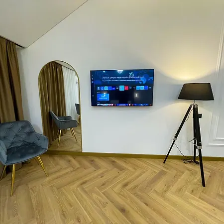 Apartamento Myfreedom поруч із метро площа українських героїв *